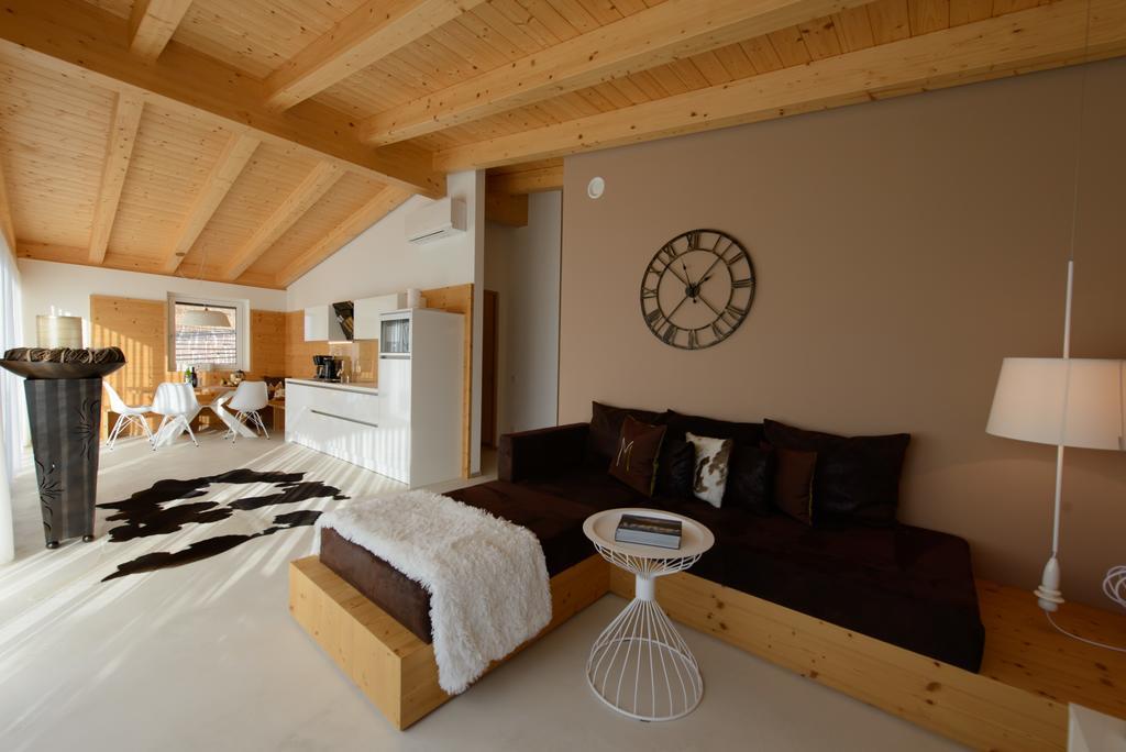 Moar Lodge Postal / Burgstall Exteriör bild