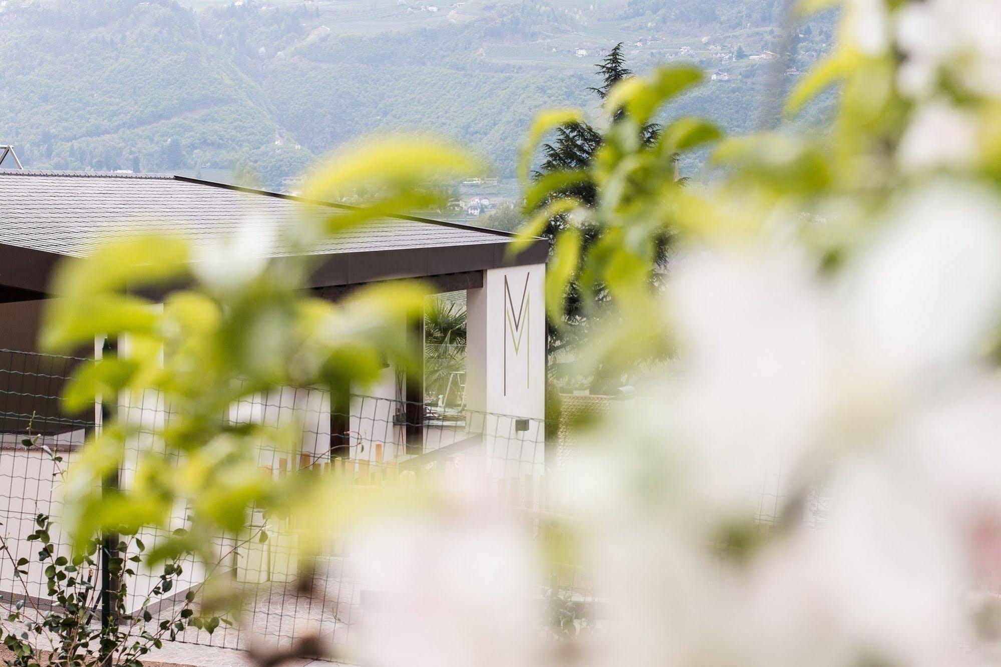Moar Lodge Postal / Burgstall Exteriör bild